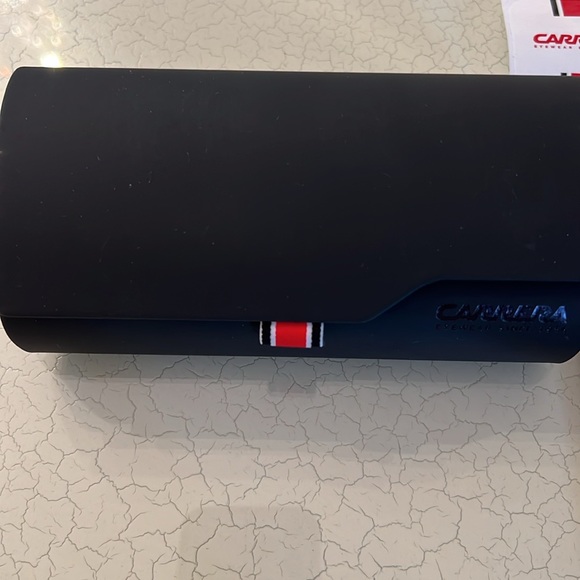 NEW CARRERA AUTHENTIC EYEGLASSES CASE | BLACK HARD | MAGNETIC COVER - Picture 3 of 10